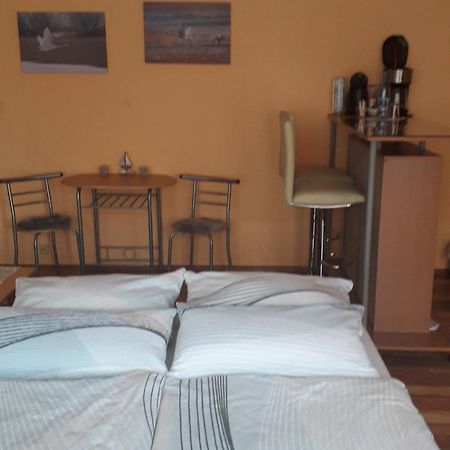 Ferienwohnung Am Deich Блеккеде Экстерьер фото
