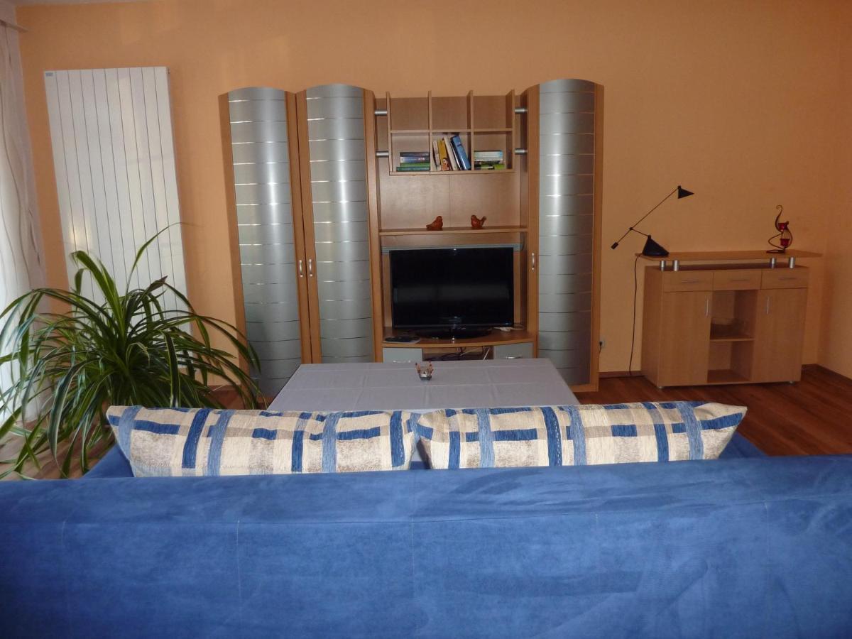 Ferienwohnung Am Deich Блеккеде Экстерьер фото